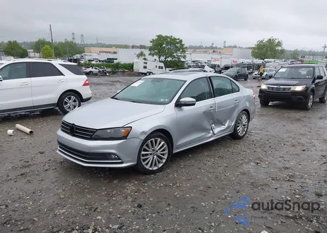 2015 Volkswagen Jetta 1.8T Se из США, поврежденный, VIN 3VWD17AJ2FM262359